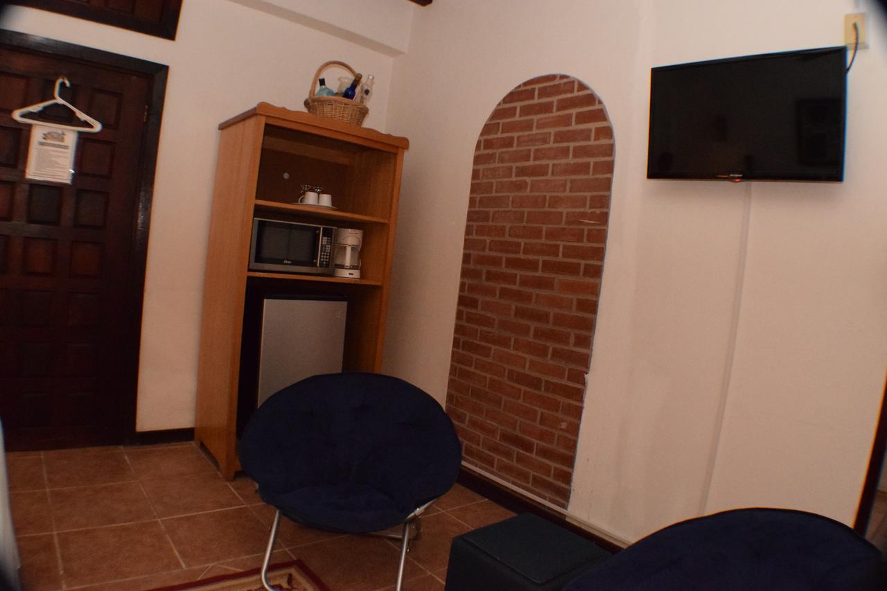 Martha'S Guesthouse San Ignacio Rum bild