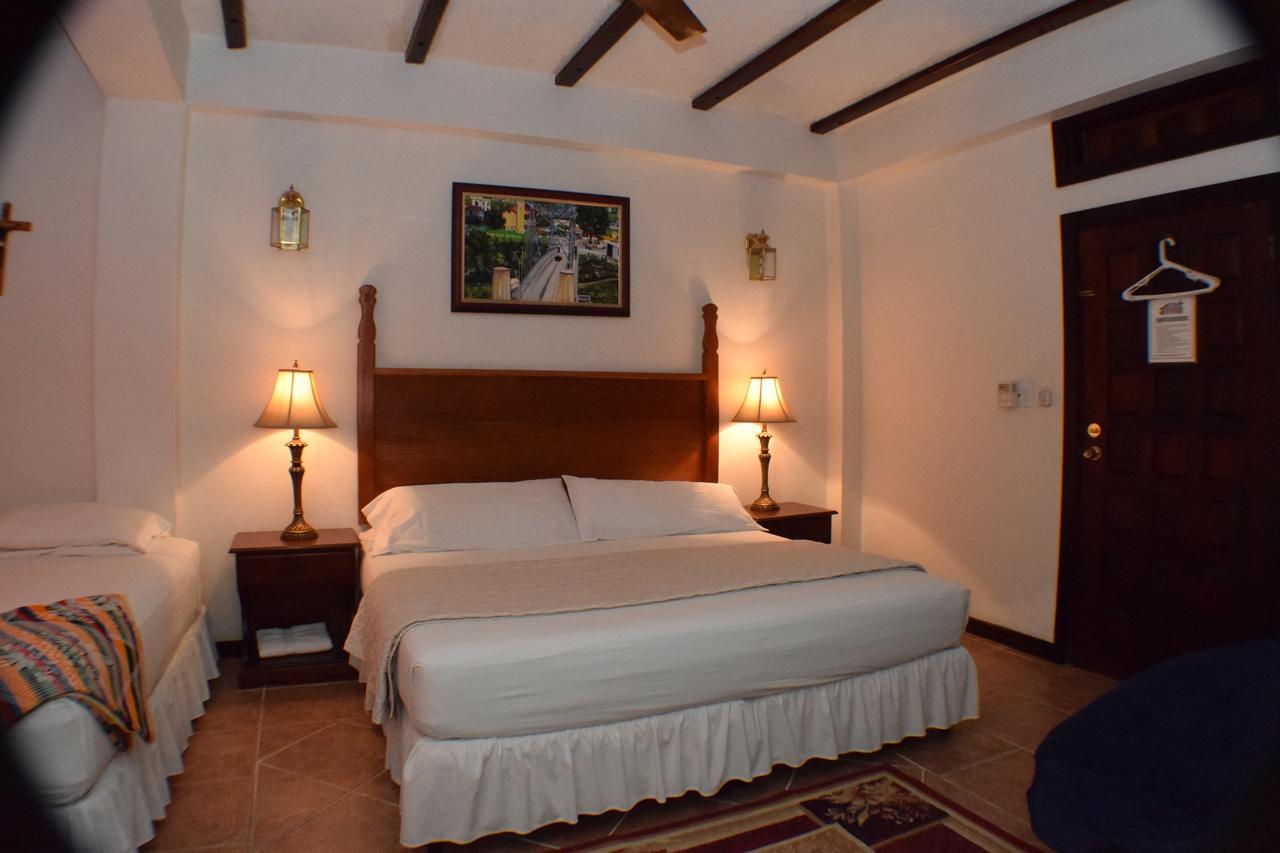 Martha'S Guesthouse San Ignacio Rum bild
